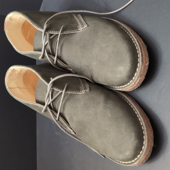 Johnston & Murphy Men's Gray Donnelson Plain Toe Chukka Boots,Size 9M. - Picture 2 of 10